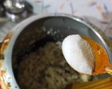 A picture of step 6 of Gur Gajar ke meethe chawal/ (Sweet Jaggery Carrot Rice pudding).