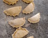 Foto del paso 2 de la receta: Masa casera para tapas de empanadas. (Horno o Fritas)