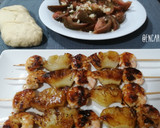 Foto del paso 7 de la receta: Brocheta de piña y langostino a la miel