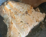 Foto del paso 5 de la receta: Macarrones al Salmón con crema de 4 Quesos, huevos y nata