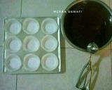 Foto langkah ke 7 dari resep Eggless Moist Choco Cupcakes.