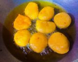 A picture of step 3 of Dahi Vada.