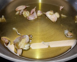 Foto del paso 2 de la receta: Muslos de pollo al ajillo