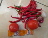 Foto langkah ke 1 dari resep Sambal tomat terasi.