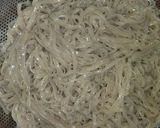 A picture of step 5 of Vegan Brown Rice Noodle Pho.