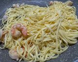 A picture of step 5 of Lemon Tagliolini with Shrimp and Crushed Pistachios.
