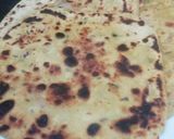 A picture of step 4 of Tadka Daal Parantha (left over daal).