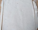 A picture of step 6 of Pizza roll.