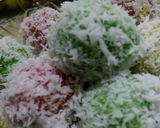 Foto langkah ke 6 dari resep Klepon Ubi Pelangi.