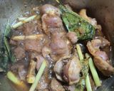 Foto langkah ke 3 dari resep Semur Daging Campur Campur.