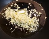 Foto del paso 3 de la receta Espaguetis al ajo caramelizado