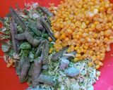 A picture of step 1 of Brussels Sprouts Salad.