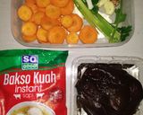 Foto langkah ke 1 dari resep Sop Bakso Kimlo Simpel.