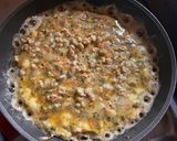 Foto del paso 2 de la receta: TORTILLA DE ZANAHORIAS, MUZARELLA Y NUECES