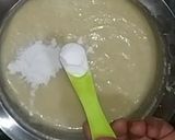 A picture of step 3 of Sooji Cake.
