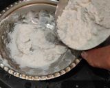 A picture of step 2 of Plum crumble.