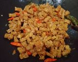 Foto langkah ke 4 dari resep Tumis Tempe Pedes Nyemek.