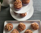 Pas rețetă Cupcakes de cacao cu cremă de ciocolată 2 fotografie