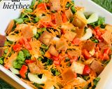 A picture of step 9 of Fattoush salad.