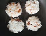 รูปขั้นตอนการทำที่ 4 ของ ข้าวจี่ชุบไข่ ไส้หมูฝอย⭐