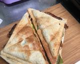 快速豬梅花肉佐青椒蛋熱壓吐司的食譜步驟4照片