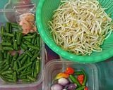 Foto langkah ke 1 dari resep Oseng Kacang panjang ebi tauge.