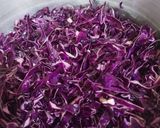 عکس مرحله 1 از دستور کلم ترش خوشمزه برای سالاد