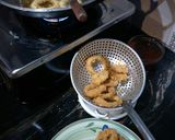 Foto langkah ke 4 dari resep Onion rings.