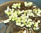 Foto del paso 3 de la receta: Revuelto de Picornells, Gambas y Ajetes