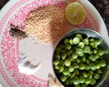 A picture of step 1 of Green peas Hummus.
