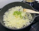 Foto del paso 4 de la receta: Risotto de setas