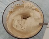 Foto langkah ke 1 dari resep Avocado Dalgona Coffee.