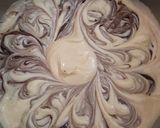 Foto langkah ke 10 dari resep Marmer Cake Eggyolk Flour.