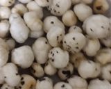 A picture of step 2 of Makhane ke laddoo.