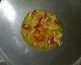Foto langkah ke 5 dari resep Cumi Goreng Saus Mentega.