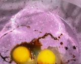 A picture of step 4 of Ube Pancakes.