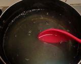Foto langkah ke 3 dari resep Puding Love Bunga Kaca.