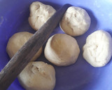 A picture of step 1 of Mahamri ya iliki na tui la nazi #4wkschallenge#charityrecipe#.