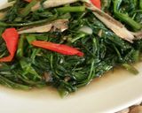 Foto langkah ke 4 dari resep Cah kangkung saus tiram tauco praktis ala saya.