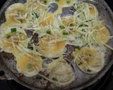 Foto langkah ke 2 dari resep Telur Dadar Mini isi Kubis.