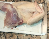 Foto del paso 1 de la receta: Pollo asado con cerveza y vegetales