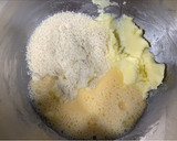 Foto del paso 2 de la receta: Galletas de almendra con chocolate blanco
