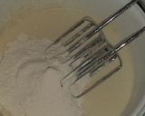 Foto del paso 2 de la receta: Bizcochuelo con nuez