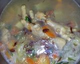 Foto langkah ke 6 dari resep Sop ayam ceker.