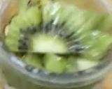 A picture of step 4 of Kiwi cream dessert 🍨.