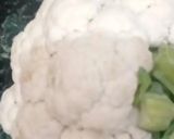 A picture of step 1 of Pea, Cabbage, and Potato Curry.
