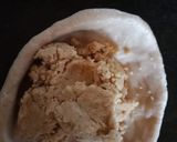 A picture of step 3 of Sattu paratha.
