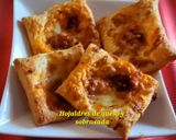 Foto del paso 5 de la receta: Aperitivos de hojaldre con queso y sobrasada