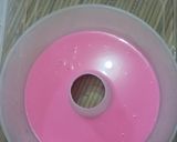 Foto langkah ke 4 dari resep Puding Susu Rainbow.