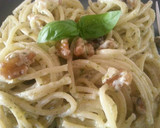 Foto del paso 9 de la receta: Spaghettis al queso con nueces y pesto